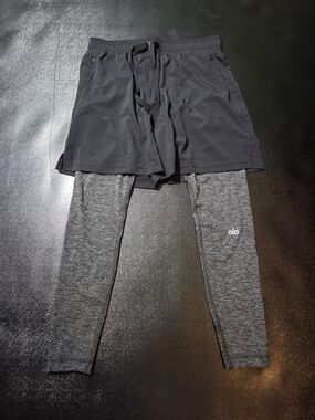ALO Yoga Black Skort with Charcoal Heather Leggings